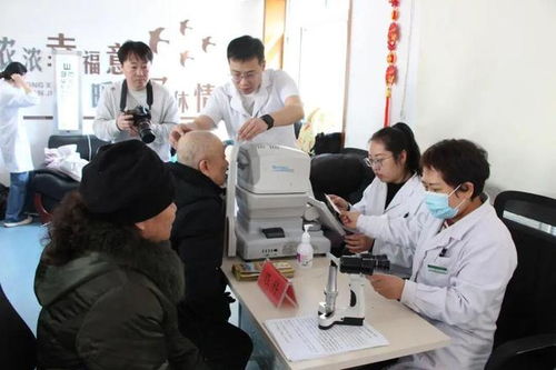 学雷锋 献爱心 送温暖——我院健康咨询志愿服务活动纪实